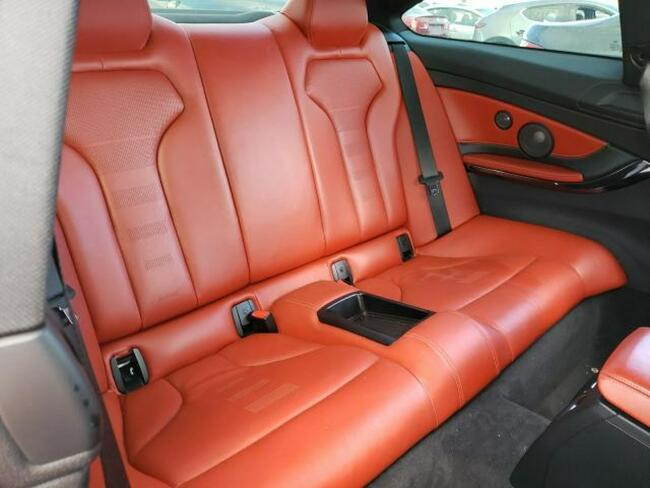 BMW M4 2015, 3.0L, uszkodzony tył