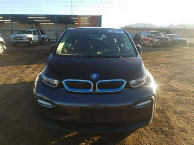 BMW i3 2018, 0.7L, REX, po gradobiciu