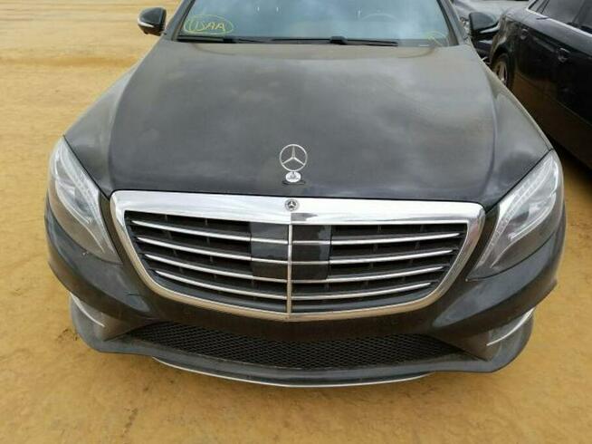 Mercedes S 550 2015, 4.6L, porysowany lakier