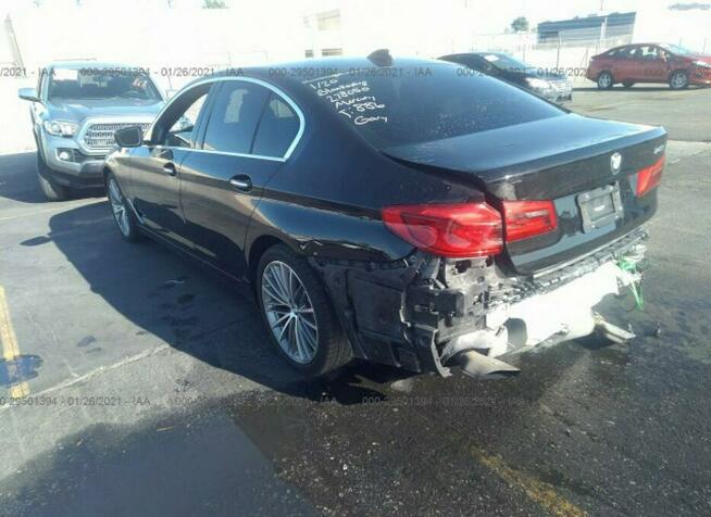 BMW 540 2017, 3.0L, uszkodzony tył