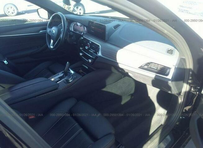 BMW 540 2017, 3.0L, uszkodzony tył