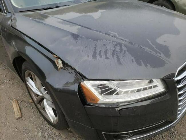 Audi A8 L, 2016, 3.0L, 4x4, lekko uszkodzony przód