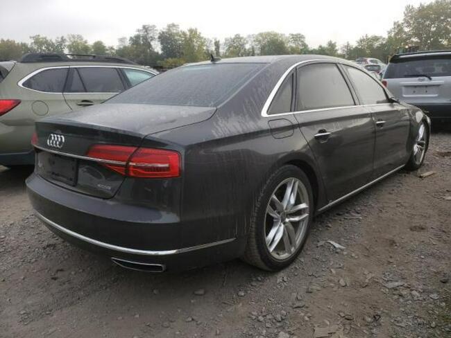 Audi A8 L, 2016, 3.0L, 4x4, lekko uszkodzony przód