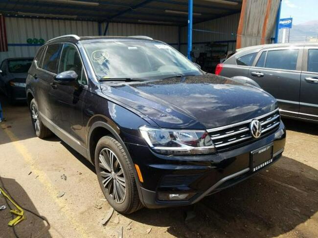 Volkswagen Tiguan 2018, 2.0L, 4x4, SE, po gradobiciu