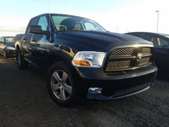 Dodge RAM 2012, 5.7L, 1500 ST, porysowany lakier