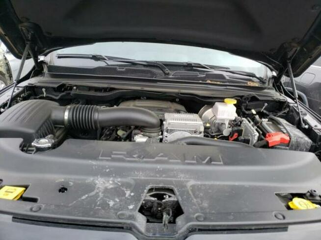 RAM 1500 2020, 5.7L, Big Horn, uszkodzony tył