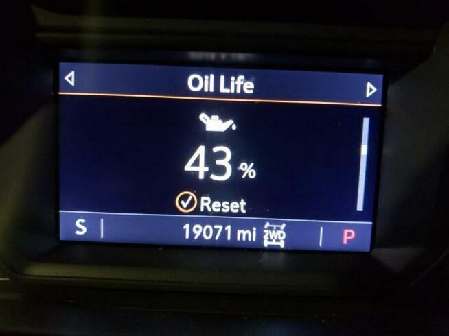 GMC Sierra 2020, 3.0L, ELEVATION, uszkodzony tył