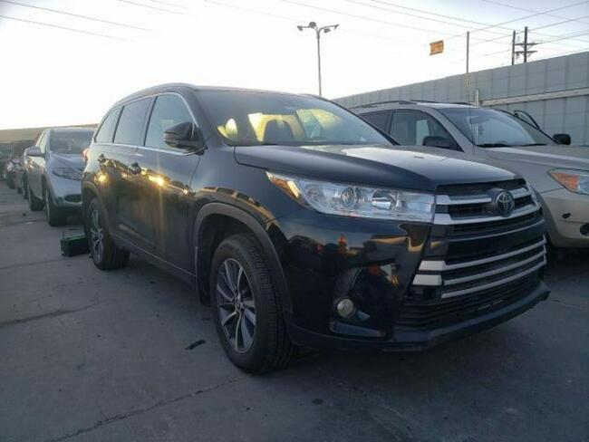 Toyota Highlander 2017, 3.5L, SE, 4x4, porysowany lakier
