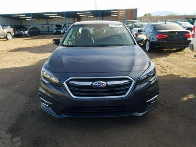 Subaru Legacy 2018, 3.6L, 4x4, Limited, po gradobiciu