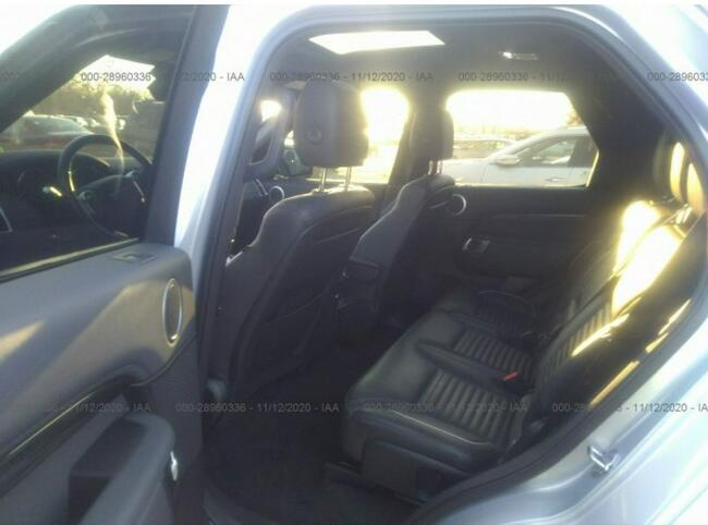 Land Rover Discovery 2017, 3.0L, 4x4, lekko uszkodzony bok
