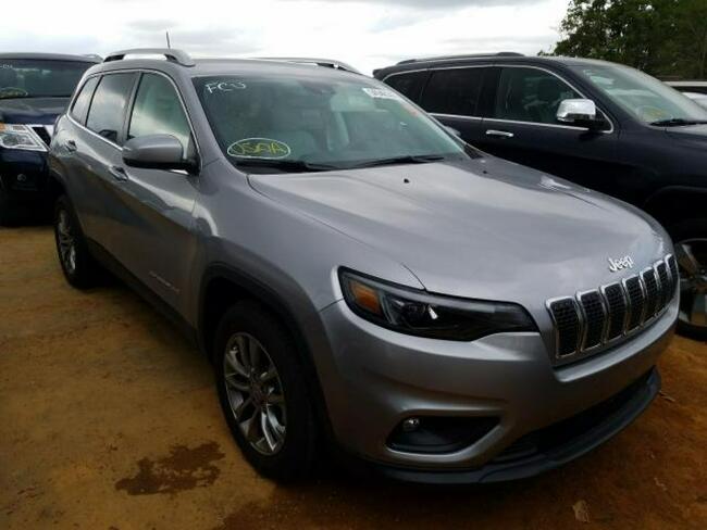 Jeep Cherokee 2020, 3.2L, Latitude Plus, porysowany lakier