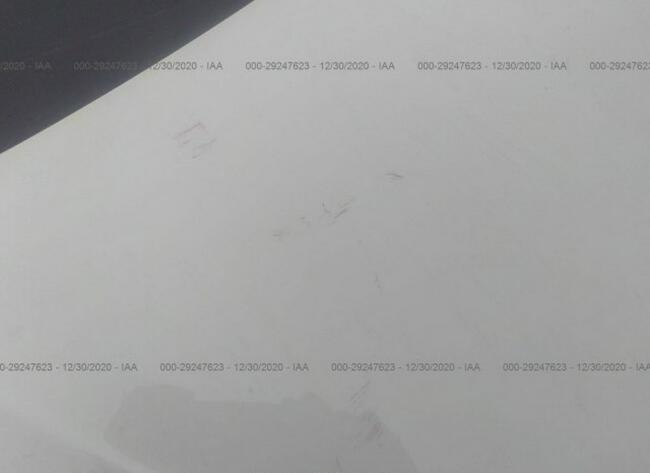 Volkswagen Tiguan 2020, 2.0L, 4x4, uszkodzony lakier