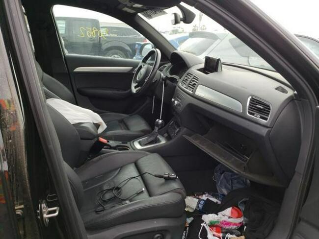 Audi Q3 2018, 2.0L, Premium, porysowany lakier