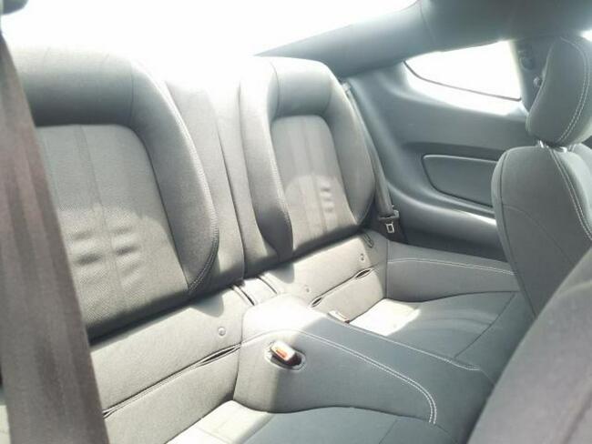 Ford Mustang 2018, 2.3L, po gradobiciu