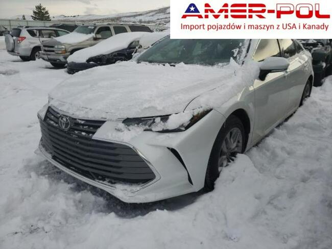 Toyota Avalon 2021, 2.5L, XLE, 4x4, porysowany lakier