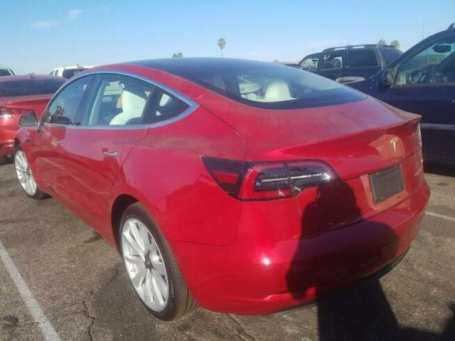 Tesla Model 3 2020, Long Range, 4x4, porysowany lakier