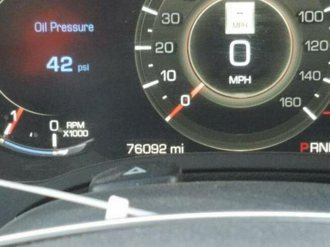 Cadillac Escalade 2017, 6.2L, Luxury, porysowany lakier