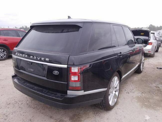 Land Rover Range Rover 2016, 5.0L, 4x4, porysowany lakier