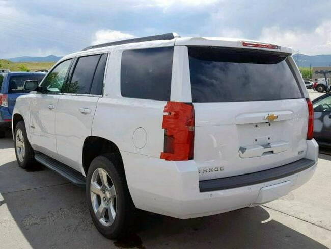 Chevrolet Tahoe 2016, 5.3L, 4x4, po gradobiciu