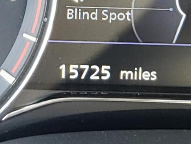 Infiniti Q70 QX80, 2020, 5.6L, Luxe, porysowany bok