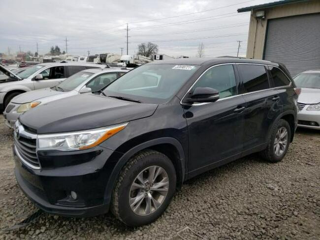 Toyota Highlander 2016, 3.5L, 4x4, porysowany lakier