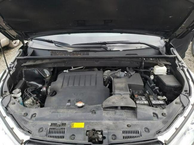Toyota Highlander 2016, 3.5L, 4x4, porysowany lakier