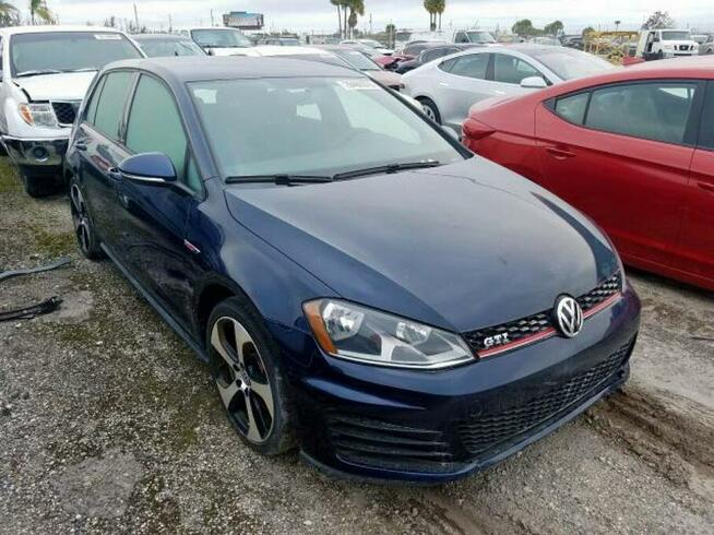 Volkswagen GTI 2017, 2.0L, porysowany lakier
