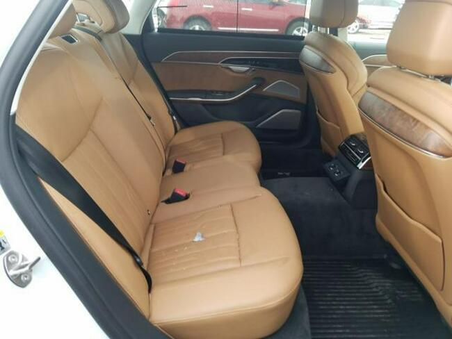 Audi A8 L, 2019, 3.0L, uszkodzony przód