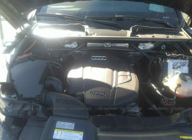 Audi Q5 2019, 2.0L, 4x4, uszkodzony bok