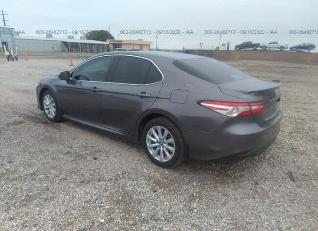 Toyota Camry 2018, 2.5L, po gradobiciu