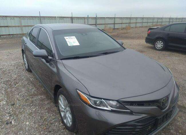 Toyota Camry 2018, 2.5L, po gradobiciu