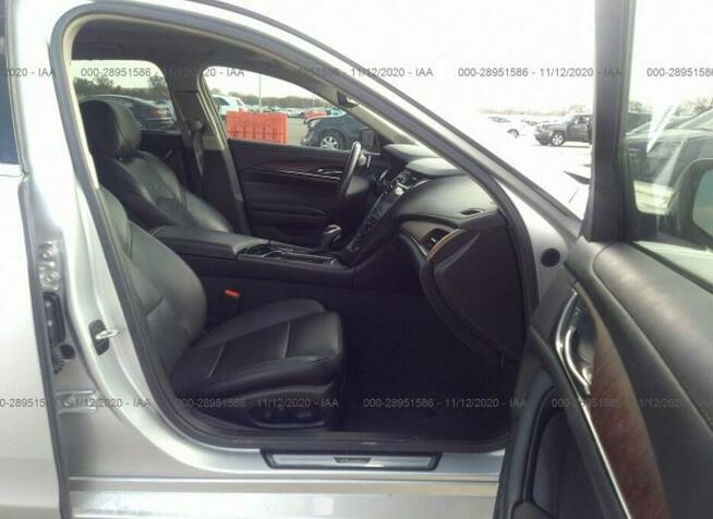 Cadillac CTS 2017, 3.6L, 4x4, lekko uszkodzony tył