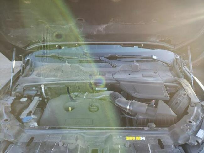 Land Rover Discovery Sport 2016, 2.0L, HSE, 4x4, po gradobiciu