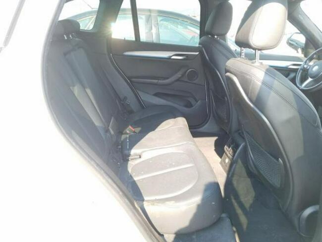 BMW X1 2017, 2.0L, XDRIVE28I, po gradobiciu