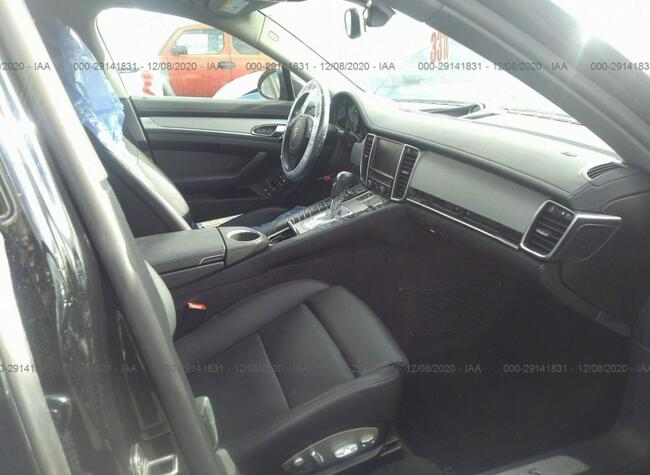 Porsche Panamera 2015, 3.0L hybryda, uszkodzony tył