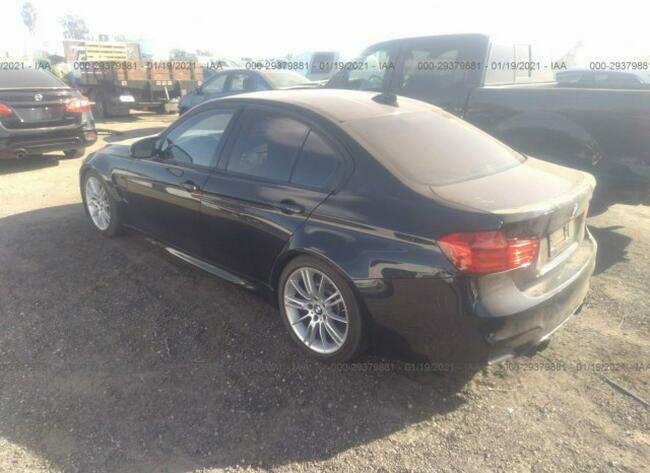 BMW M3 2015, 3.0L, uszkodzone zawieszenie