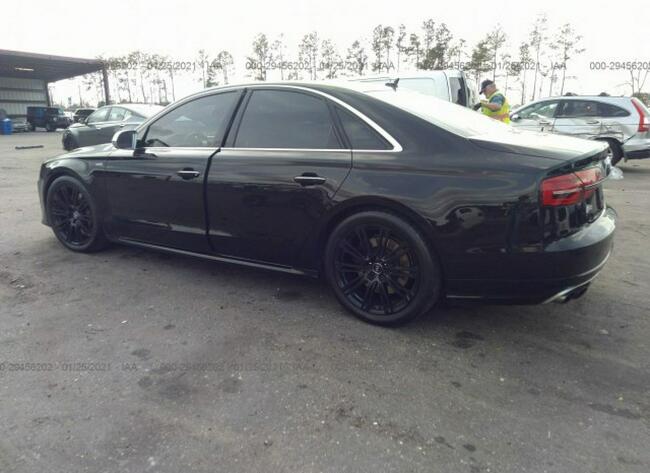 Audi S8 2016, 4.0L, 4x4, po kradzieży