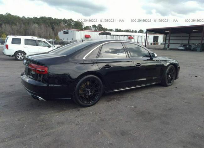 Audi S8 2016, 4.0L, 4x4, po kradzieży