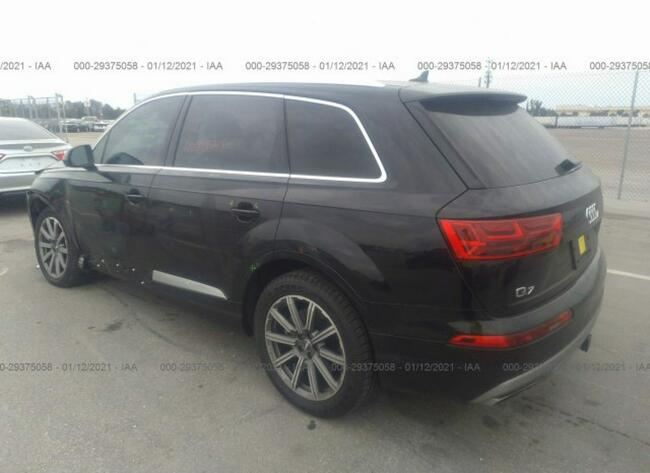 Audi Q7 2018, 2.0L, 4x4, uszkodzony bok