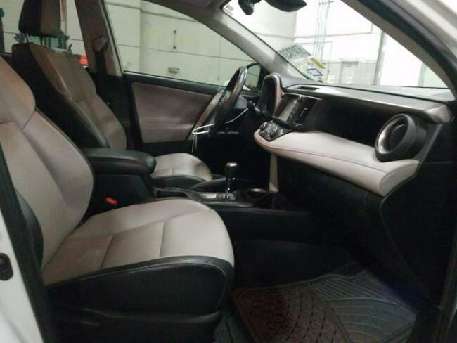 Toyota RAV-4 2018, 2.5L, Limited, 4x4, po gradobiciu