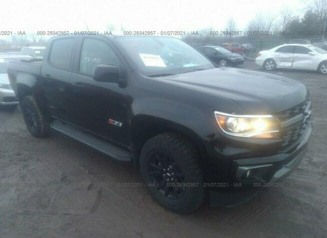 Chevrolet Colorado 2021, 3.6L, 4x4, lekko uszkodzony tył