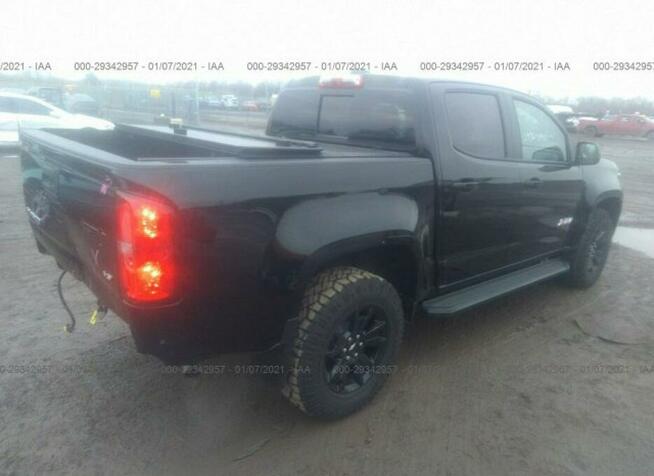 Chevrolet Colorado 2021, 3.6L, 4x4, lekko uszkodzony tył