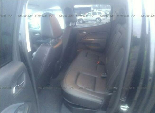 Chevrolet Colorado 2021, 3.6L, 4x4, lekko uszkodzony tył