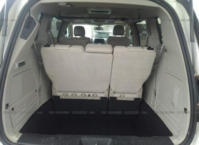 Chrysler Town & Country 2012, 3.6L, uszkodzony przód