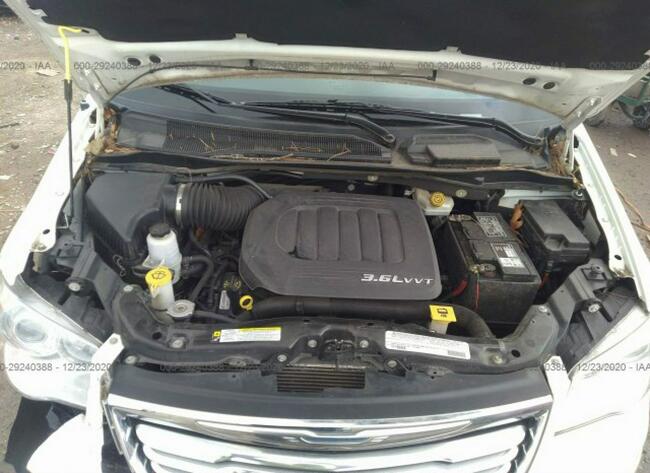 Chrysler Town & Country 2012, 3.6L, uszkodzony przód