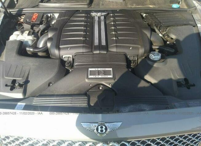 Bentley Bentayga 2018, 6.0L, 4x4, po kradzieży