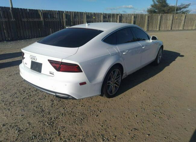 Audi A7 2016, 3.0L, 4x4, uszkodzony bok