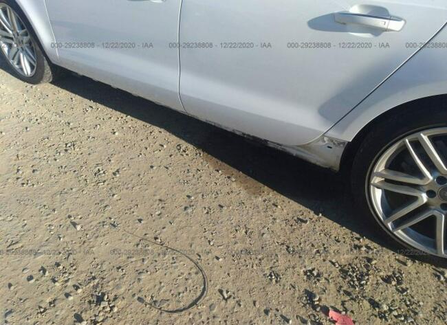Audi A7 2016, 3.0L, 4x4, uszkodzony bok