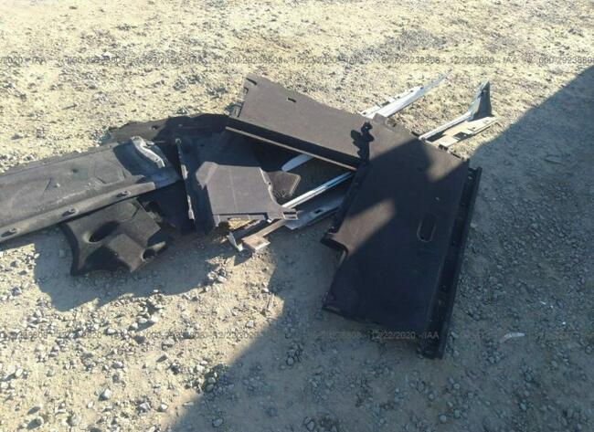 Audi A7 2016, 3.0L, 4x4, uszkodzony bok