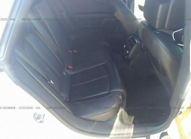 Audi A7 2016, 3.0L, 4x4, uszkodzony bok